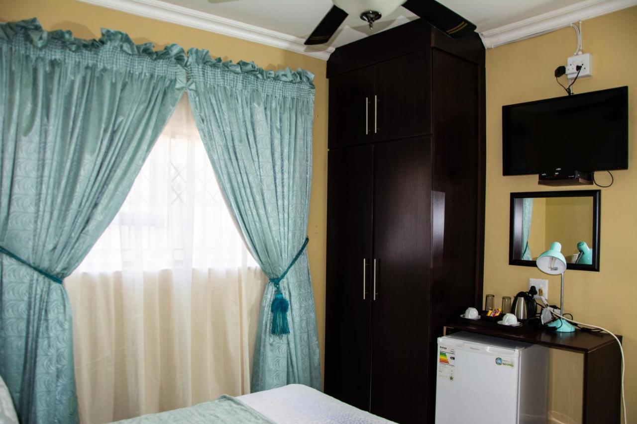 Mrhali Boutique Guest House KwaMhlanga Ngoại thất bức ảnh